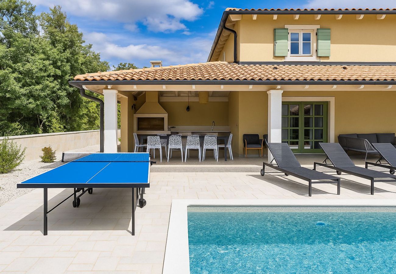 Villa in Šivati - Villa LunIstria in Central Istria for 10 people with private pool & kids playground