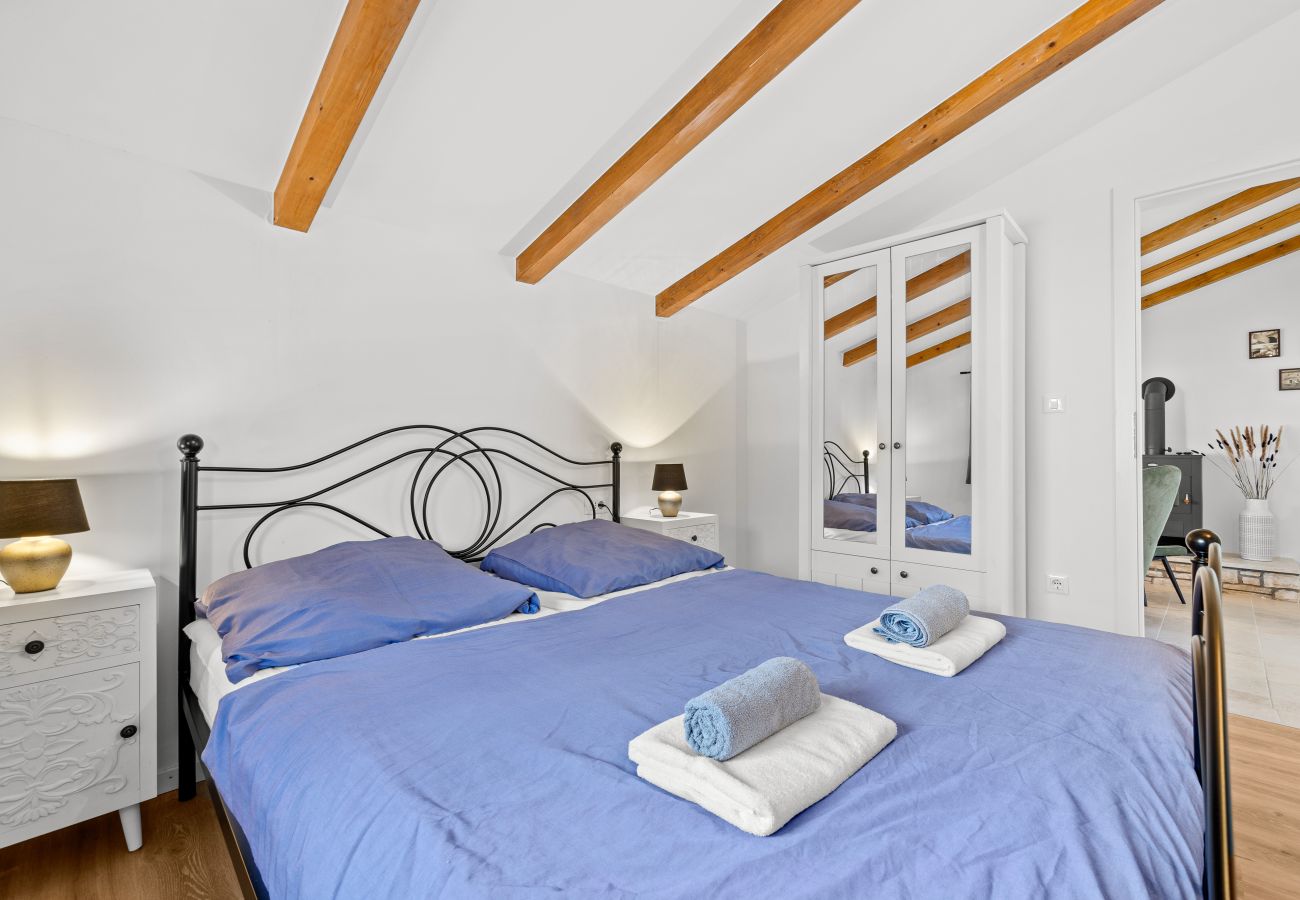 Villa in Rebici - Villa Renata for 11 people with private heated pool & pet friendly