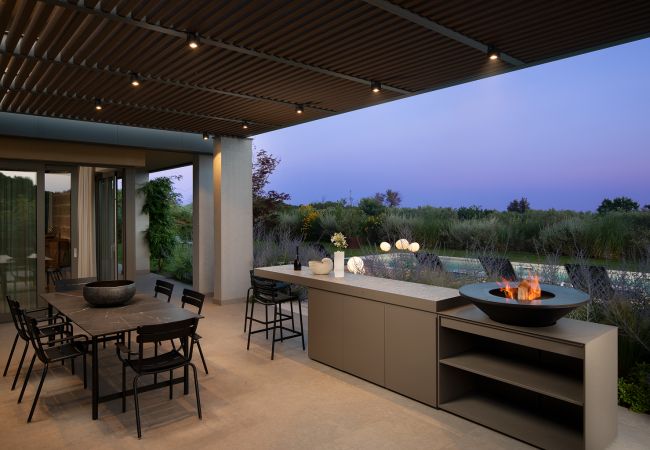 Villa in Vodnjan - Luxury Villa Puerto de Paz for 8 people near Fažana with 60 m2 private heated pool, sauna, mini-golf & sea view  Villa in Vodnjan - Luxury Villa Puerto de Paz for 8 people near Fažana with 60 m2 private heated pool, sauna, mini-golf & sea view