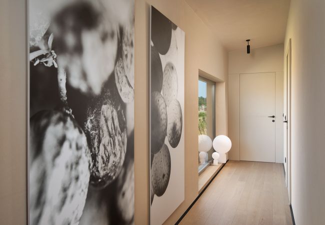 Villa in Vodnjan - Luxury Villa Puerto de Paz for 8 people near Fažana with 60 m2 private heated pool, sauna, mini-golf & sea view  Villa in Vodnjan - Luxury Villa Puerto de Paz for 8 people near Fažana with 60 m2 private heated pool, sauna, mini-golf & sea view