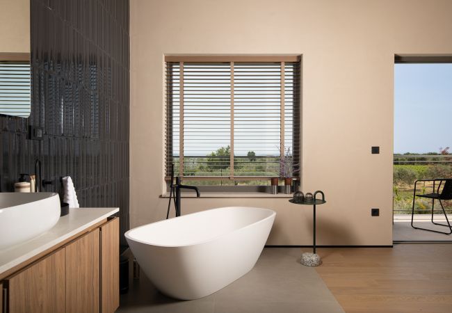 Villa in Vodnjan - Luxury Villa Puerto de Paz for 8 people near Fažana with 60 m2 private heated pool, sauna, mini-golf & sea view  Villa in Vodnjan - Luxury Villa Puerto de Paz for 8 people near Fažana with 60 m2 private heated pool, sauna, mini-golf & sea view