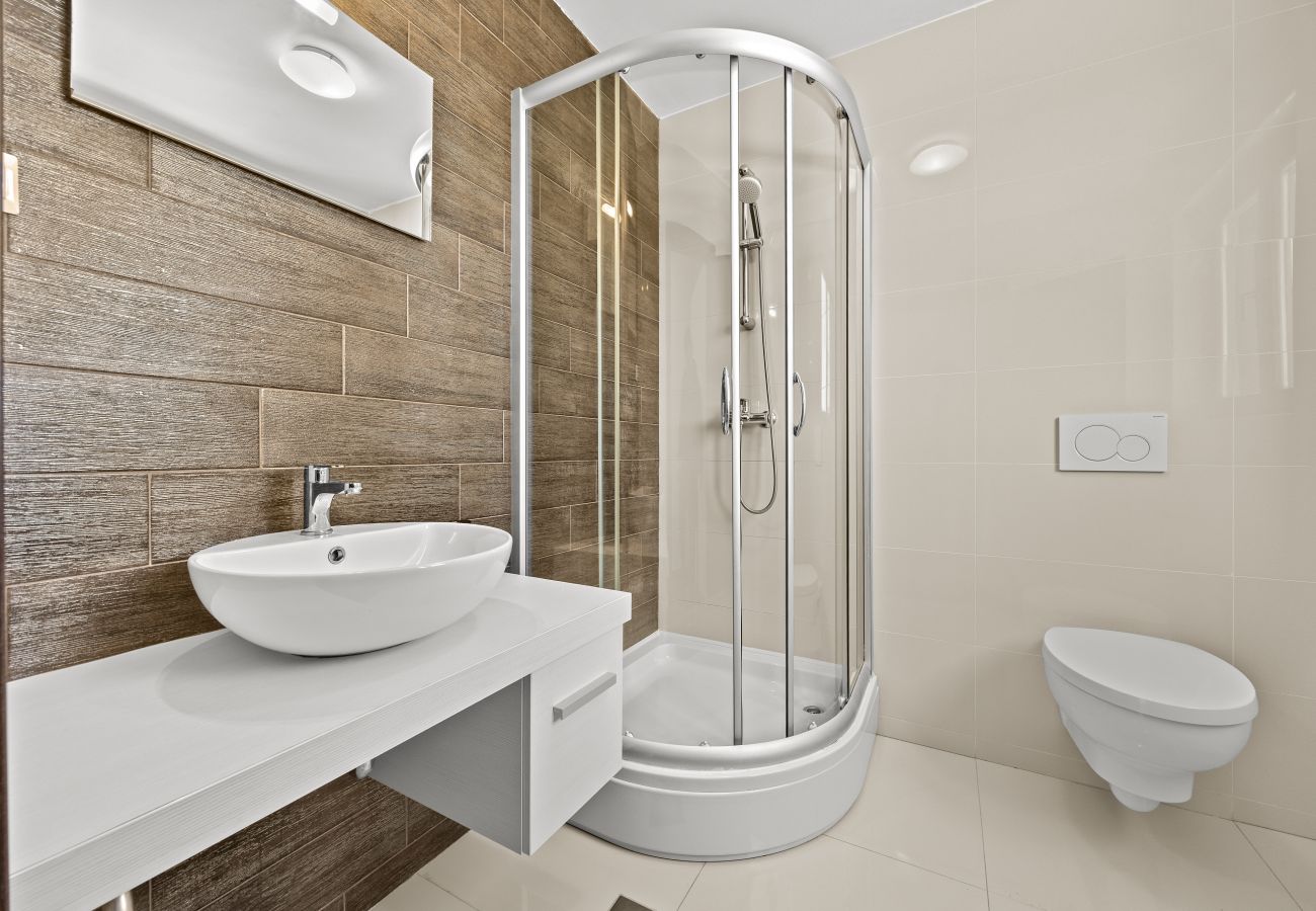 Villa in Fažana - Villa Palatium for 14 people in Fažana with sauna & jacuzzi only 800 meters from the beach Villa in Fažana - Villa Palatium for 14 people in Fažana with sauna & jacuzzi only 800 meters from the beach