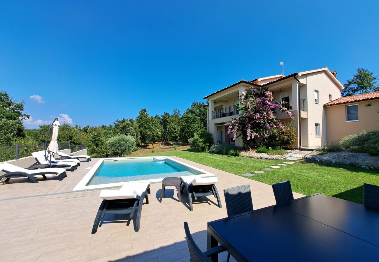 Villa in Rakalj - Villa Noela in Rakalj for 6 persons with large garden, kids playground - only 2,5 km from beach