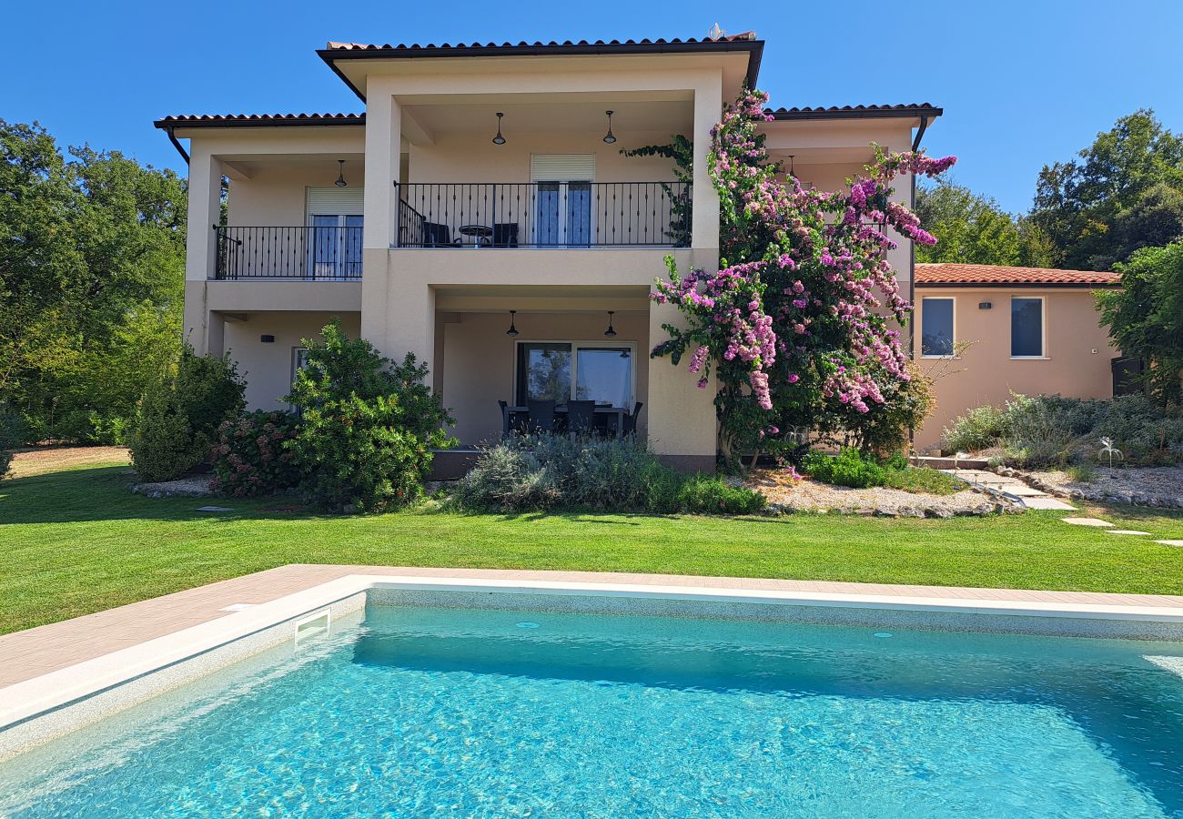 Villa in Rakalj - Villa Noela in Rakalj for 6 persons with large garden, kids playground - only 2,5 km from beach