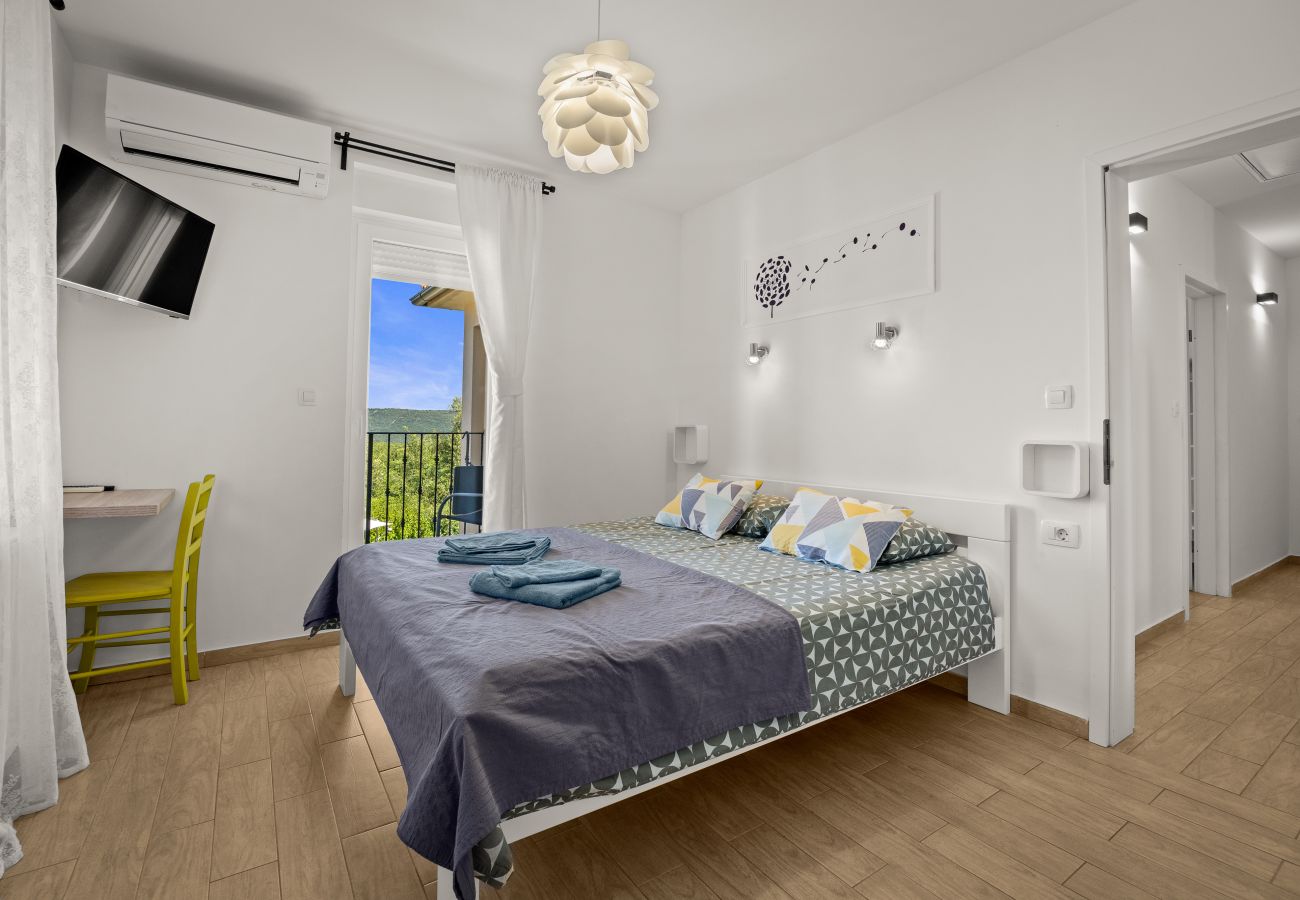 Villa in Rakalj - Villa Noela in Rakalj for 6 persons with large garden, kids playground - only 2,5 km from beach