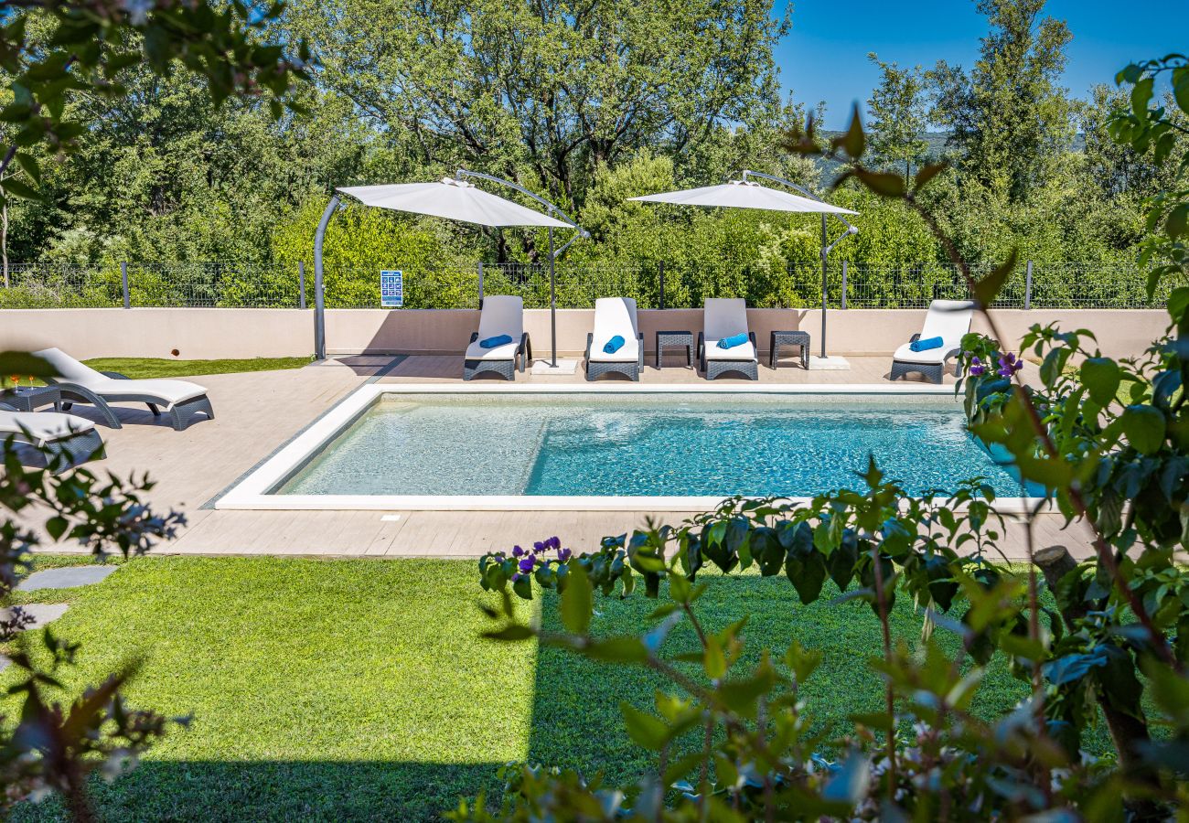 Villa in Rakalj - Villa Noela in Rakalj for 6 persons with large garden, kids playground - only 2,5 km from beach