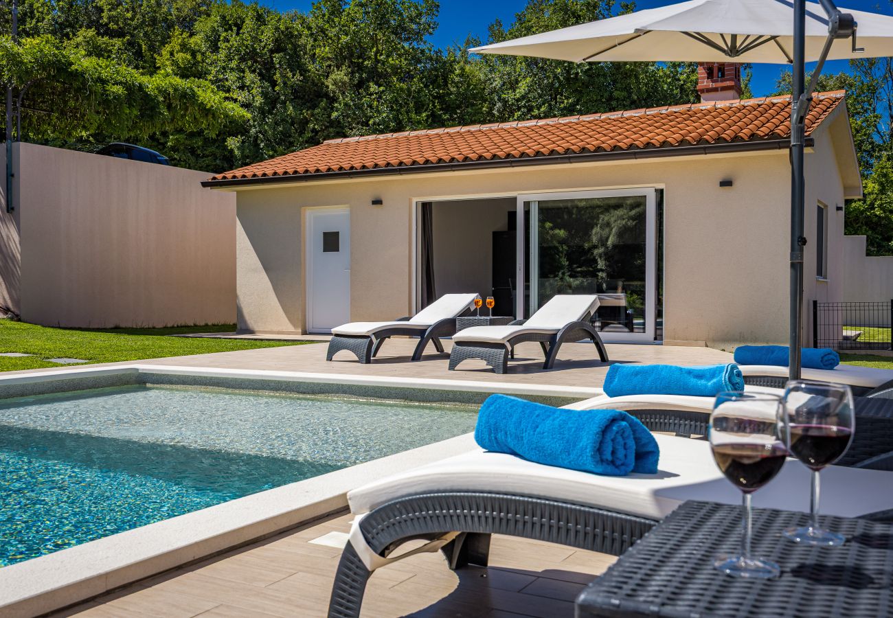 Villa in Rakalj - Villa Noela in Rakalj for 6 persons with large garden, kids playground - only 2,5 km from beach