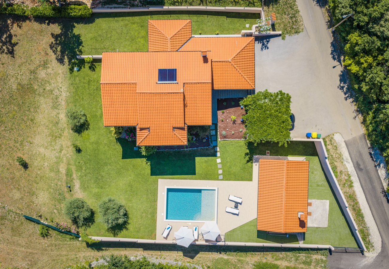 Villa in Rakalj - Villa Noela in Rakalj for 6 persons with large garden, kids playground - only 2,5 km from beach