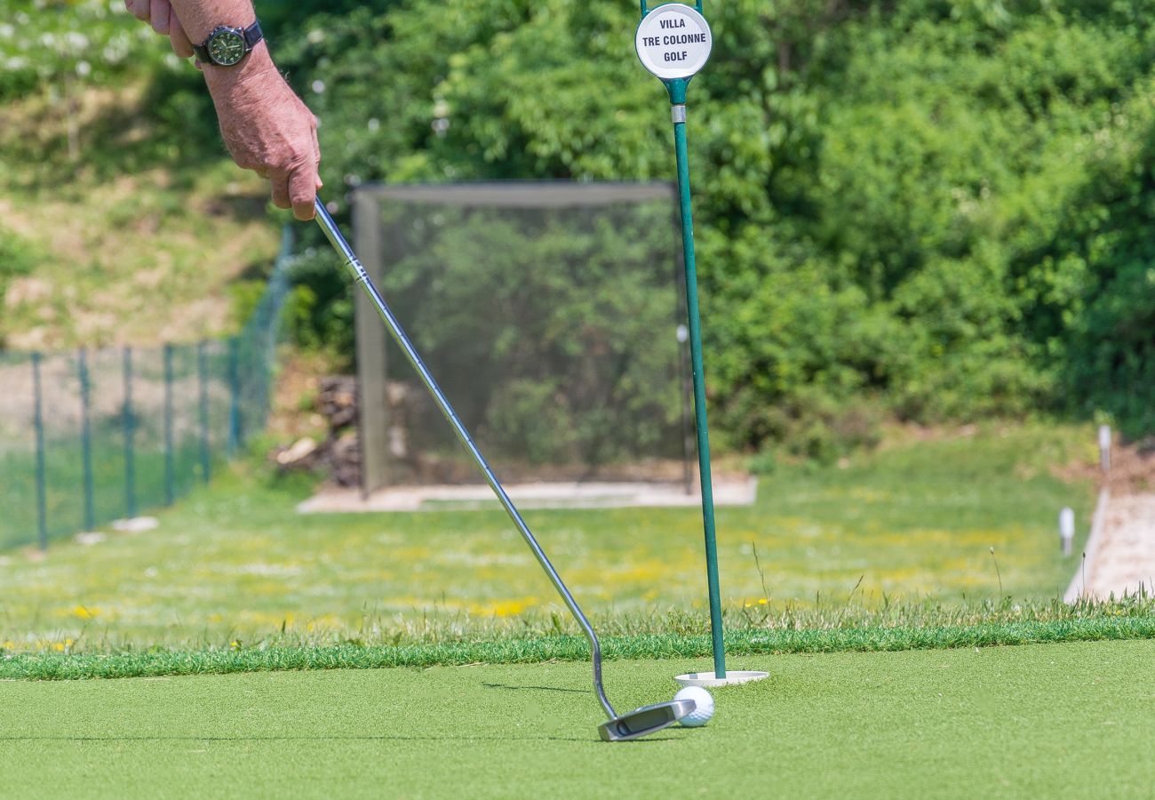 Villa in Modrušani - Villa Tre Colonne for 10 persons in Central Istria with 60 m2 private pool & sauna 