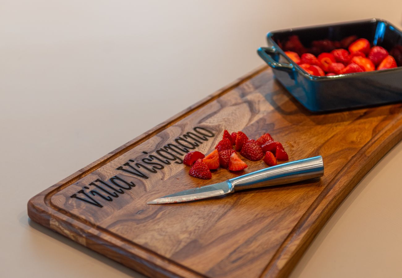 Villa in Višnjan - Villa Visignano near Poreč for 8 people with 49 m2 heated pool, wellness & sea view