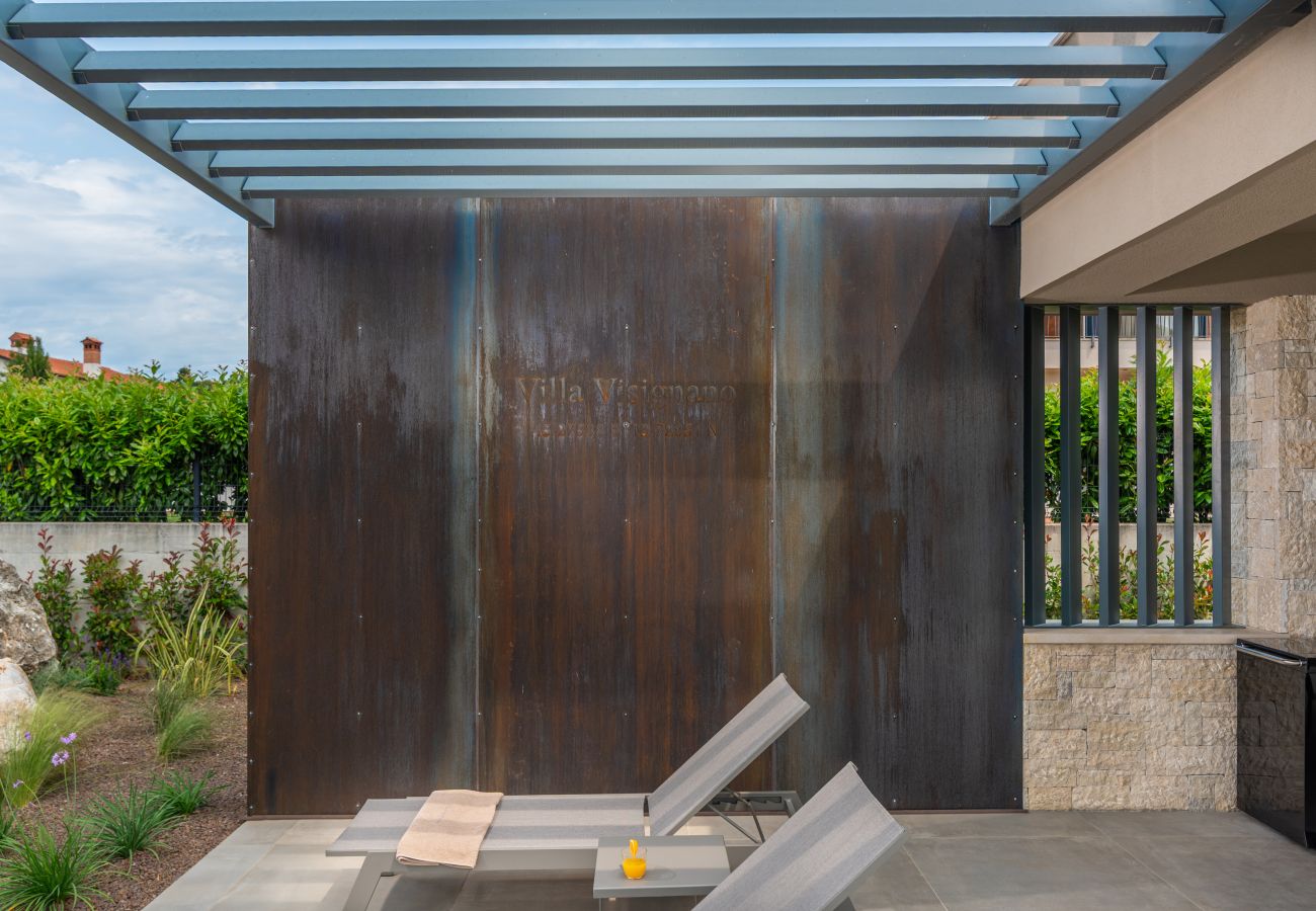 Villa in Višnjan - Villa Visignano near Poreč for 8 people with 49 m2 heated pool, wellness & sea view