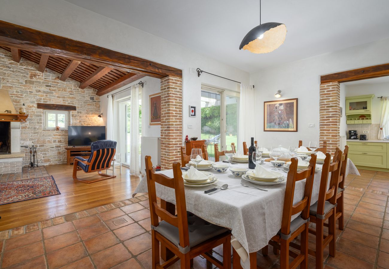 Villa in Prodol - Villa Lipa