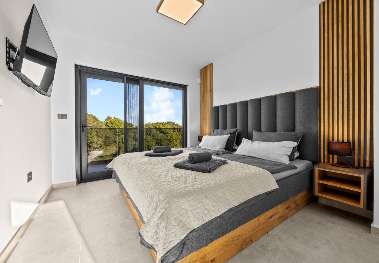 Villa in Ližnjan - Villa Malena near Medulin for 8 persons with 51 m2 heated pool, wellness & beautiful sea view