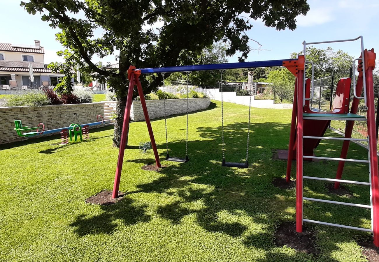 Villa in Mali Golji - Villa Aurelia near Labin for 9 persons with heated 60 m2 pool, wellness & kids playground