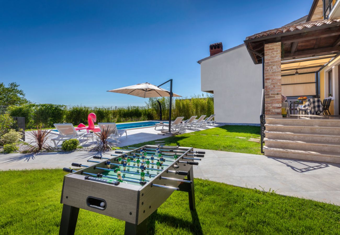 Villa in Jadreški - Villa Tramontana near Pula for 6 persons with 30m2 private pool 