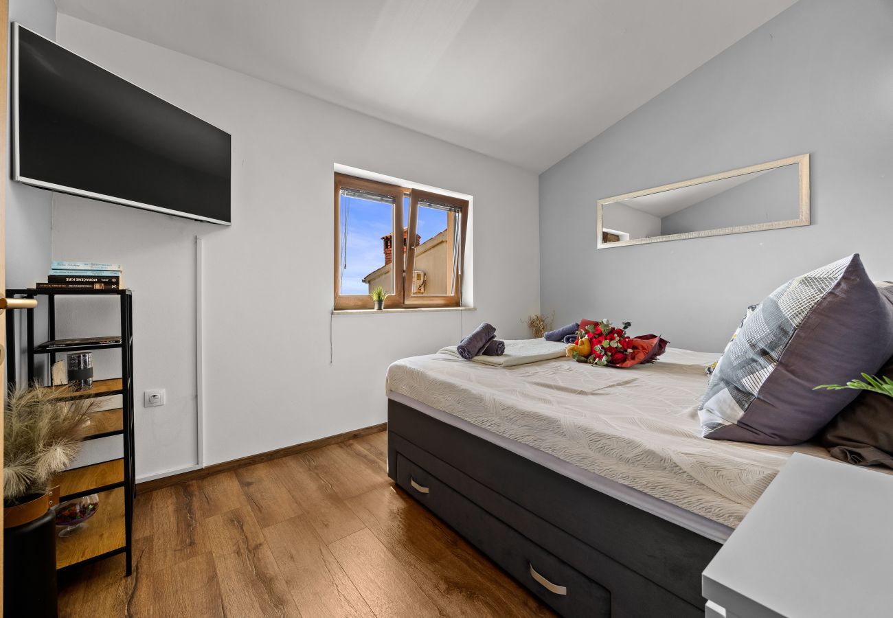 Villa in Jadreški - Villa Tramontana near Pula for 6 persons with 30m2 private pool 