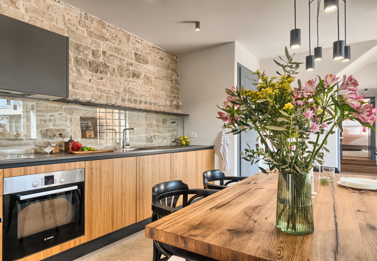 Villa in Kurili - Charming Villa Spirit of Istria near Rovinj for 6 persons with 32 m2 private pool & jacuzzi