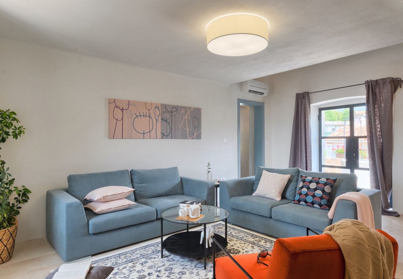 Villa in Kurili - Villa Kurili No14 near Rovinj for 7 persons with 34 m2 private pool & jacuzzi