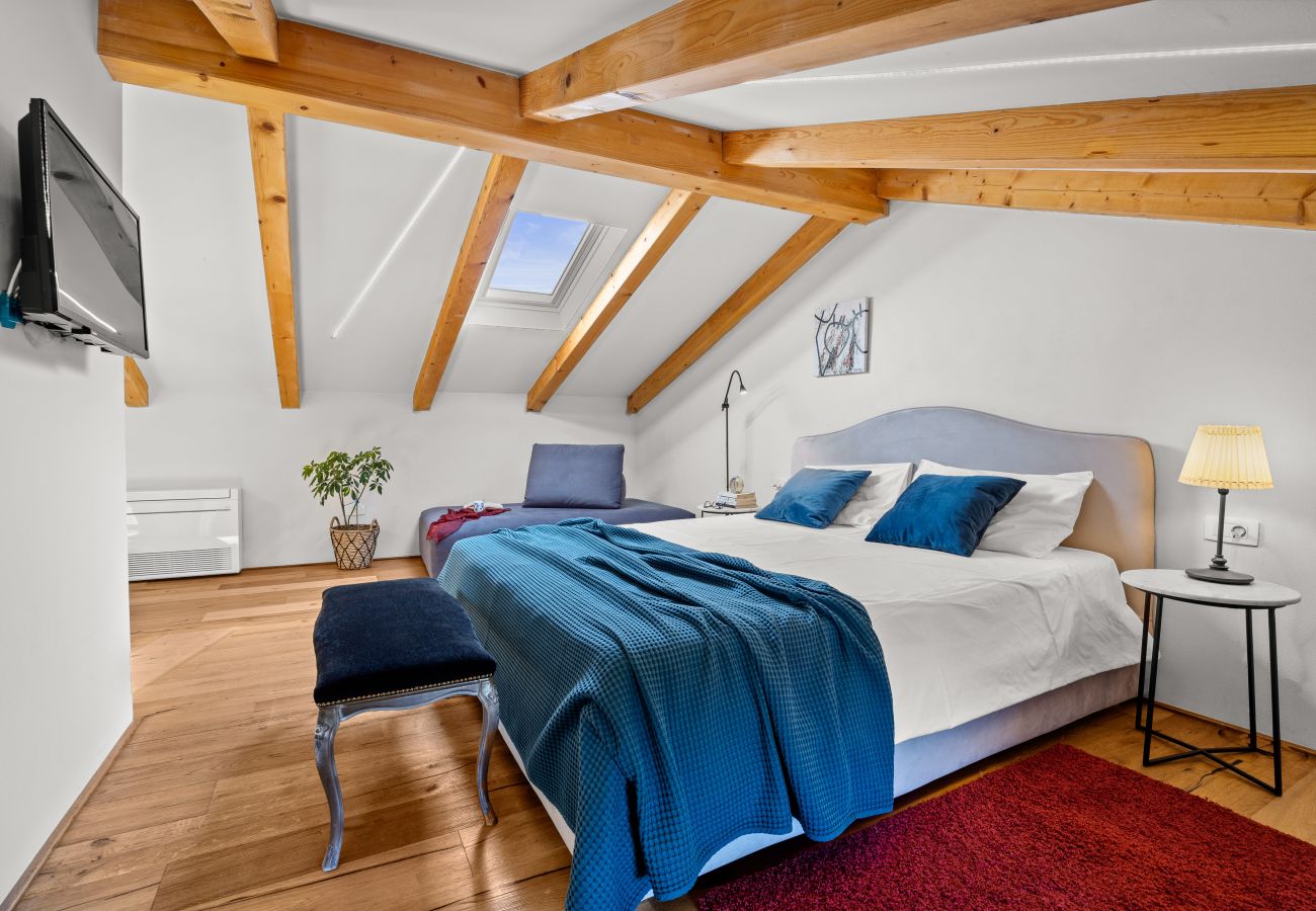 Villa in Kurili - Villa Kurili No14 near Rovinj for 7 persons with 34 m2 private pool & jacuzzi