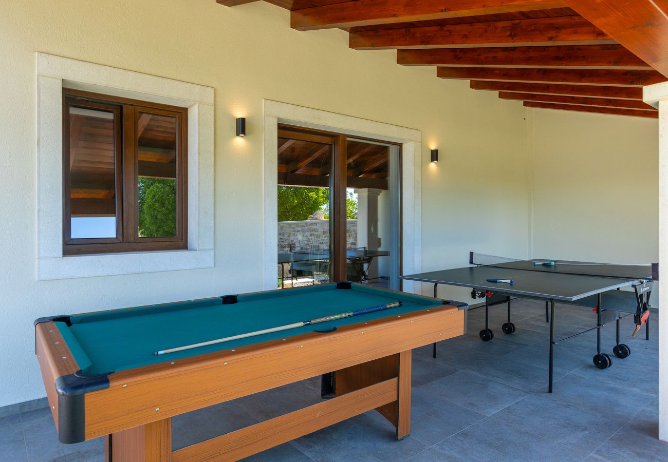 Villa in Valtura - Villa Sirola near Pula for 8 persons with 36 m2 private pool & kids activities