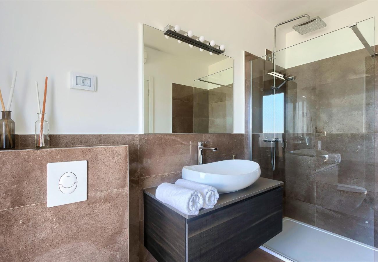 Villa in Rakalj - Villa Hedone in Rakalj for 6+2 persons with 45 m2 heated pool, wellness & recreational amenities