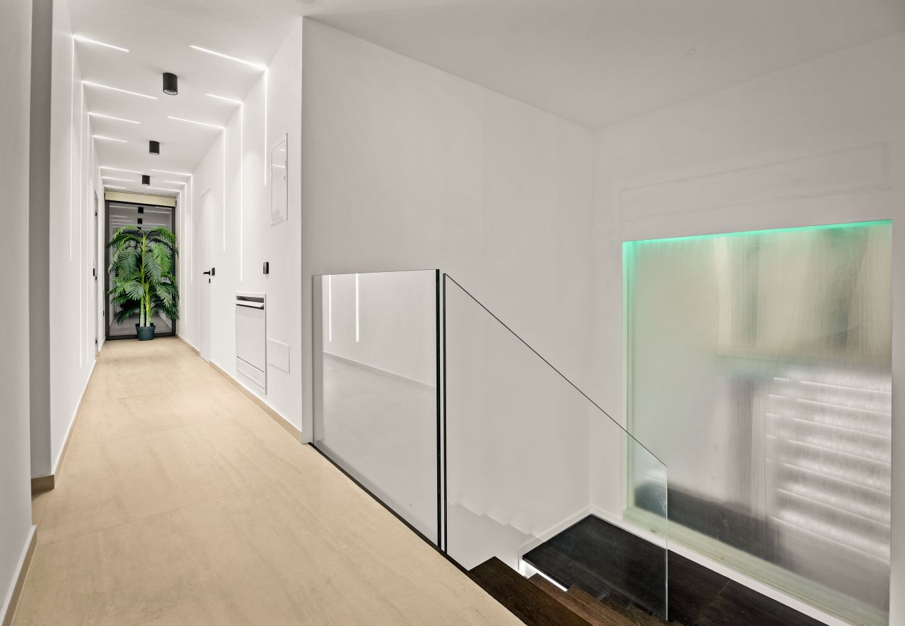 Villa in Ližnjan - Villa Asper near Medulin for 8 persons with 40 m2 private pool, sea view and only 1 km from beach - pet friendly