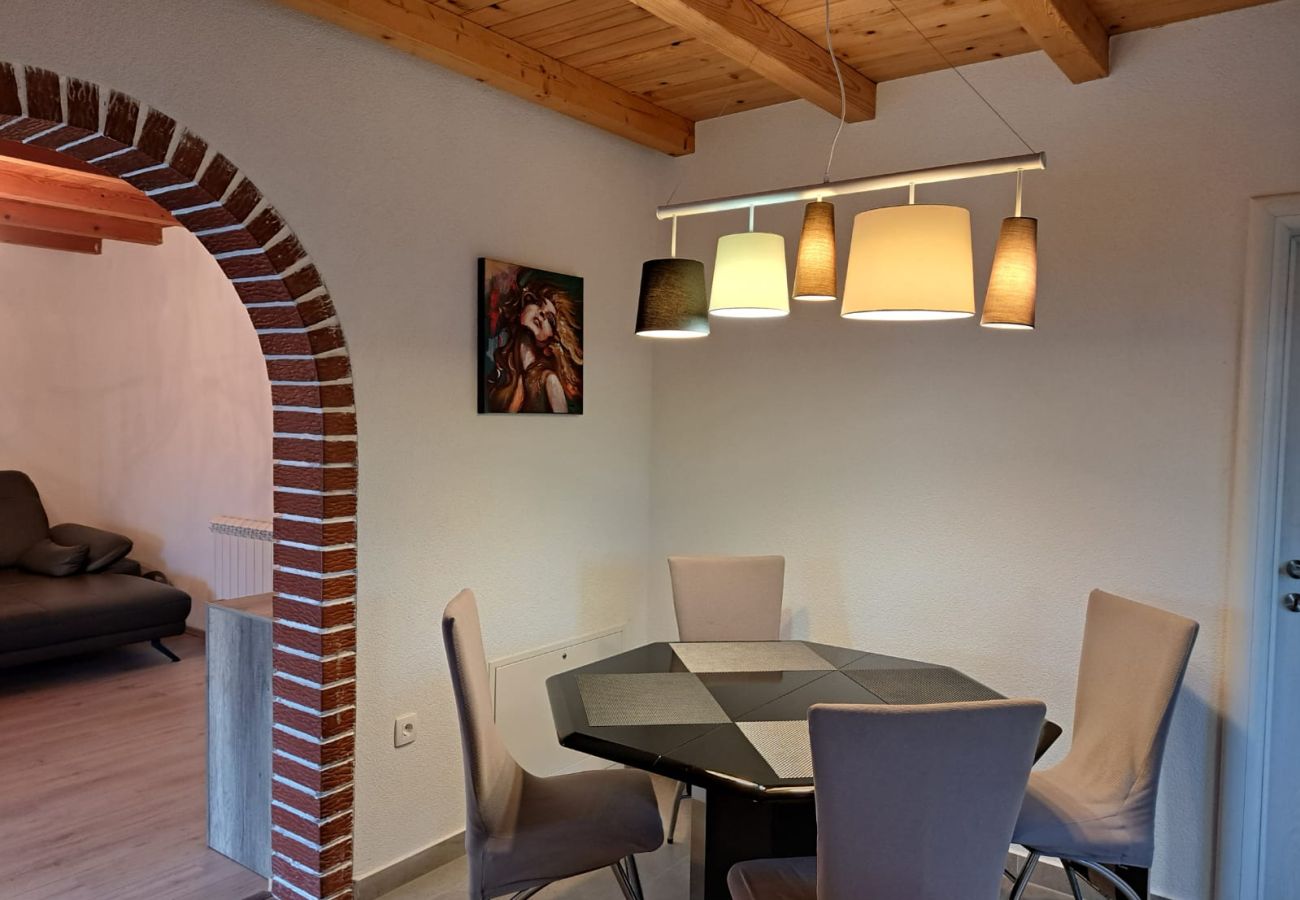 Villa in Nova Vas - Villa Jacky 2 near Poreč for 4 persons with 32 m2 private pool - pet friendly