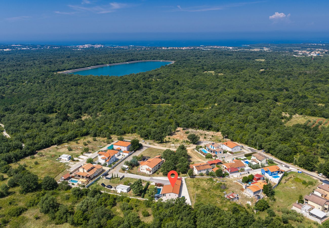 Villa in Nova Vas - Villa Jacky 2 near Poreč for 4 persons with 32 m2 private pool - pet friendly