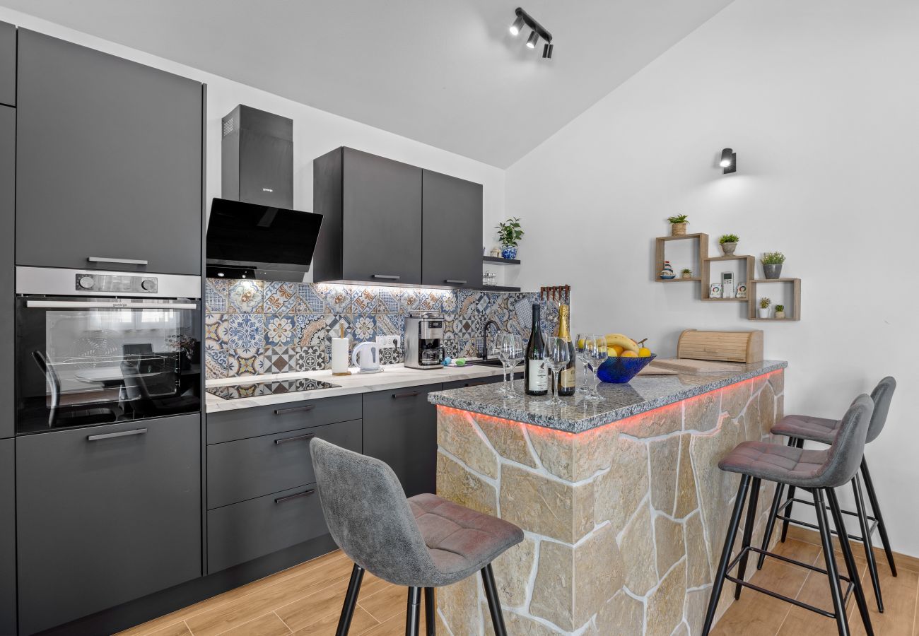Villa in Šišan - Villa Martha Sisan near Pula for 6 persons with 30 m2 private pool - 3 km from the beach