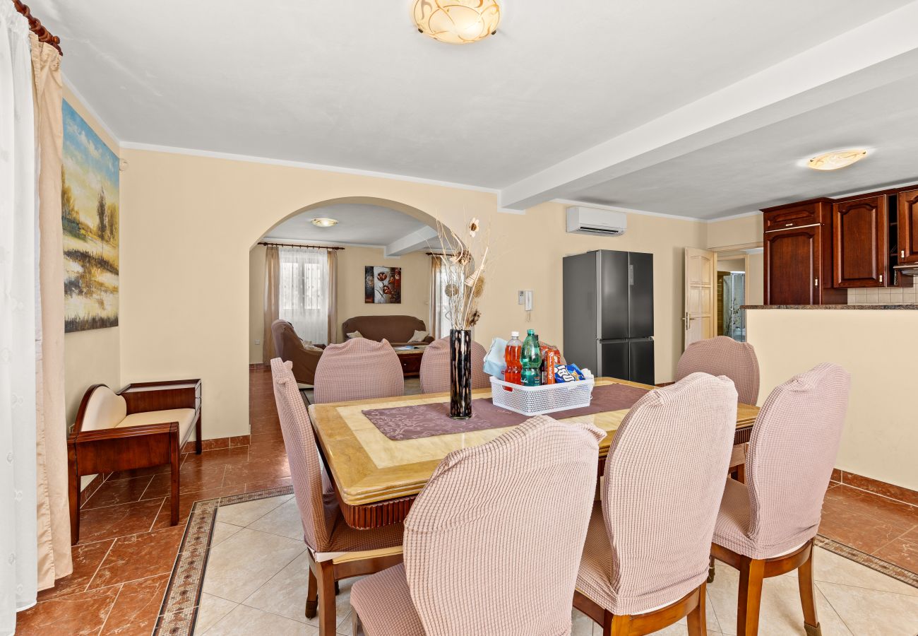 Villa in Šišan - Villa Divina