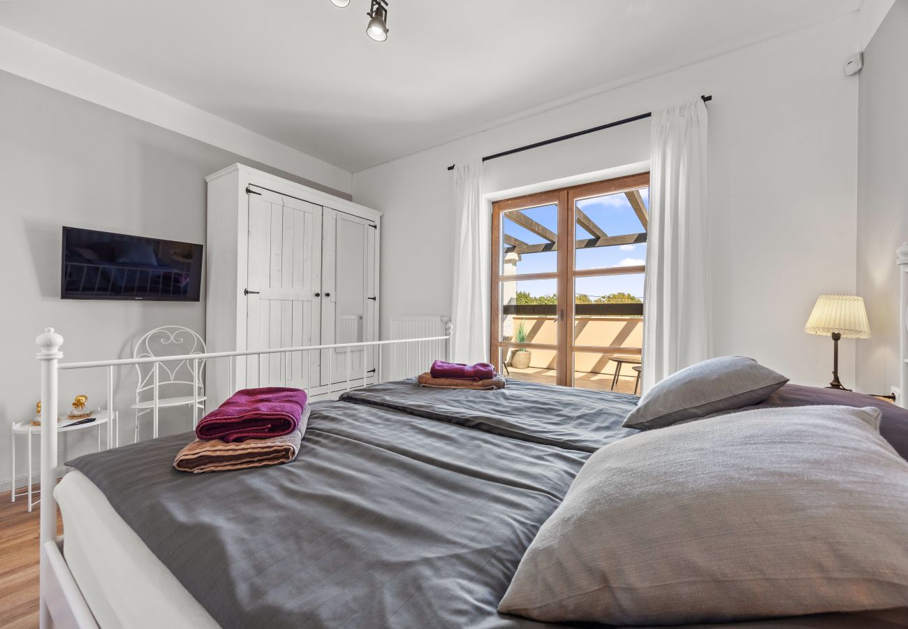 Вилла на Sveti Kirin - Villa Cirka in Central Istria for 12+2 persons with a 36 m2 heated pool, gaming & activities for kids and adults