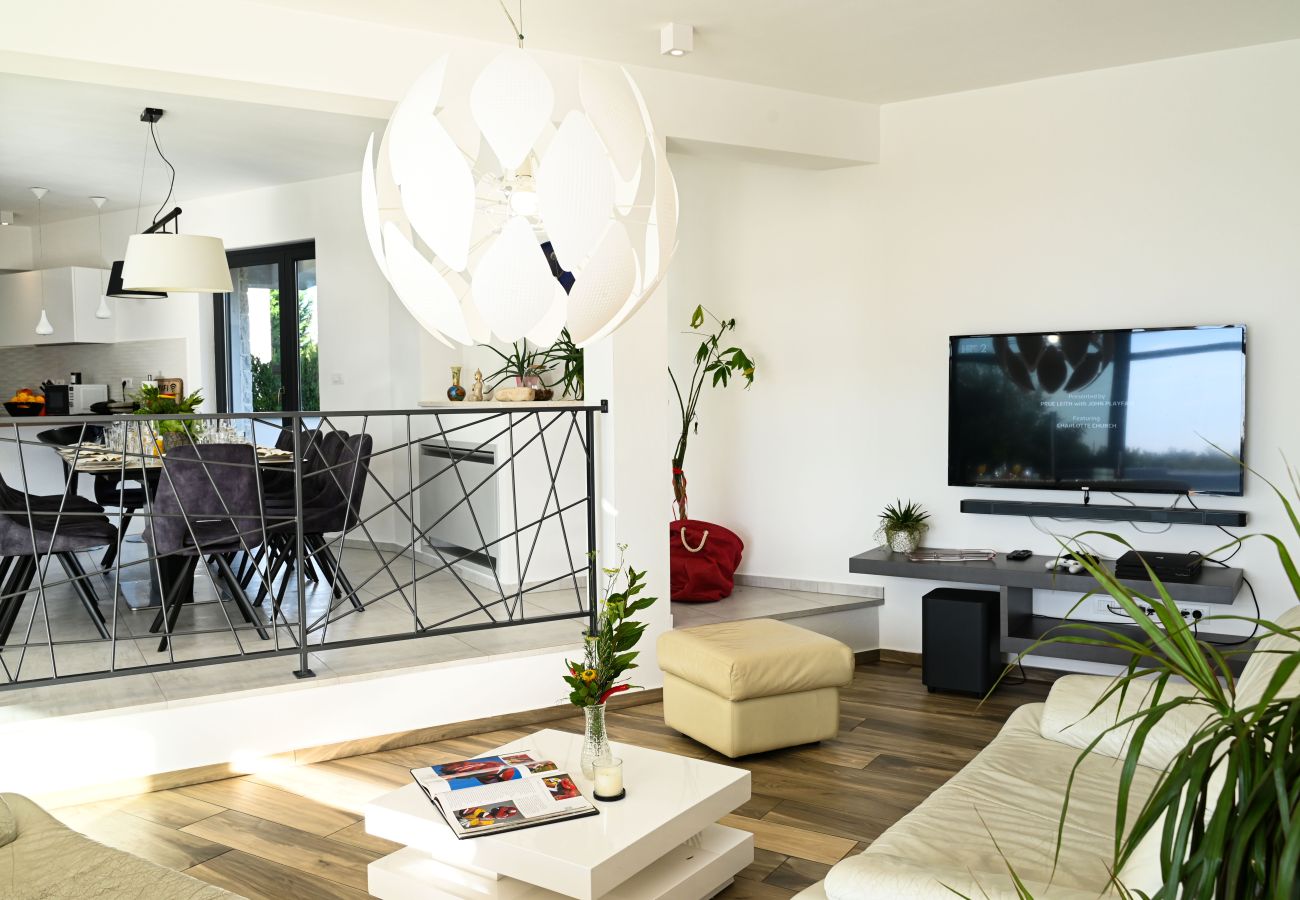 Вилла на Juršici - Villa EmMa Istria in Central Istria with sea view, pool heating and underfloor heating