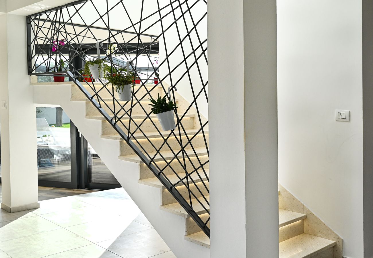 Вилла на Juršici - Villa EmMa Istria in Central Istria with sea view, pool heating and underfloor heating