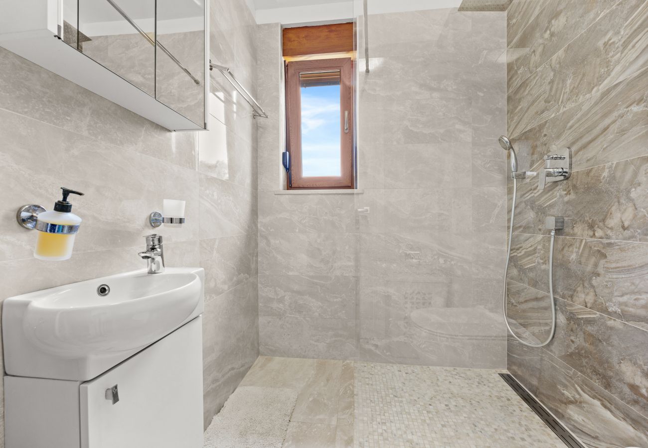 Вилла на Ližnjan - Villa Markulin near Medulin for 8 people only 2km from the beach - pet friendly