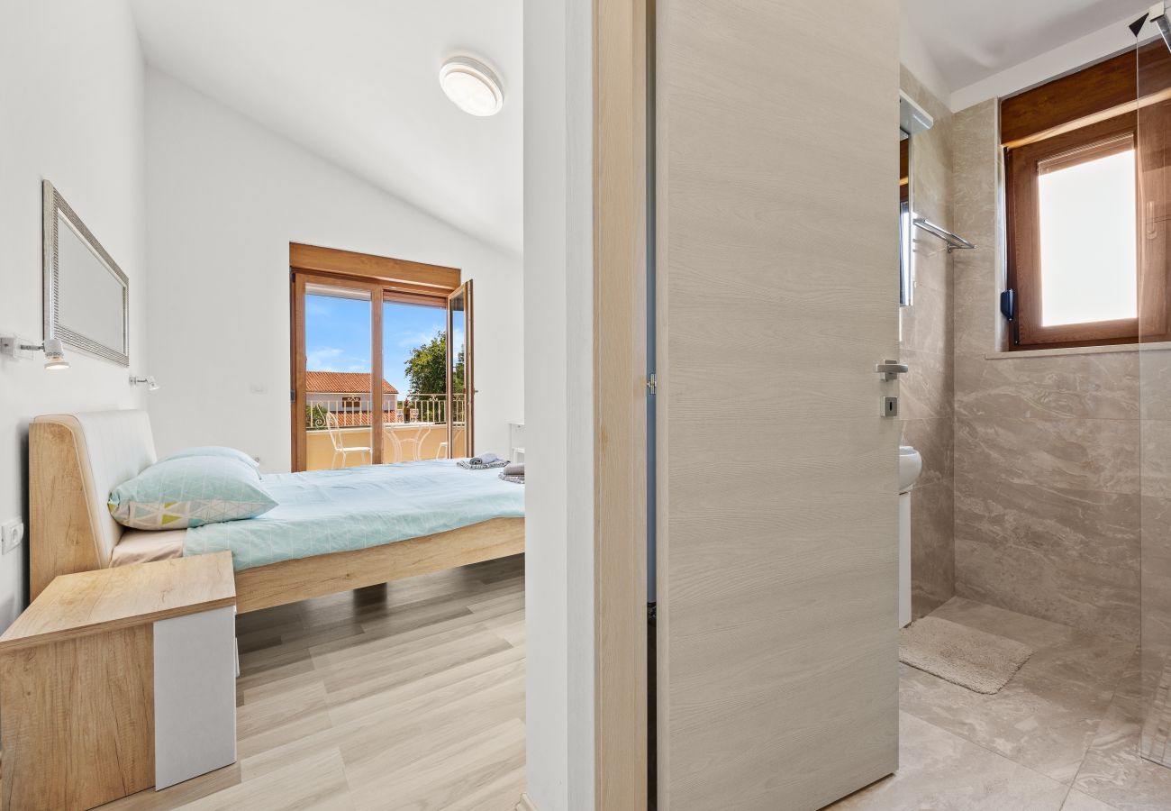 Вилла на Ližnjan - Villa Markulin near Medulin for 8 people only 2km from the beach - pet friendly