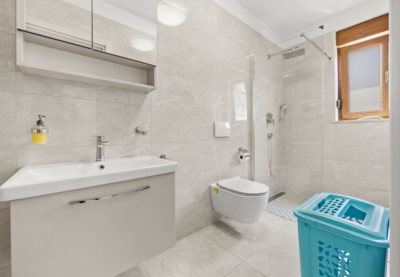 Вилла на Ližnjan - Villa Markulin near Medulin for 8 people only 2km from the beach - pet friendly
