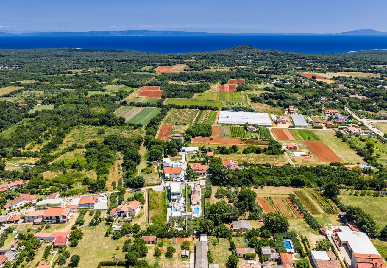 Вилла на Ližnjan - Villa Markulin near Medulin for 8 people only 2km from the beach - pet friendly