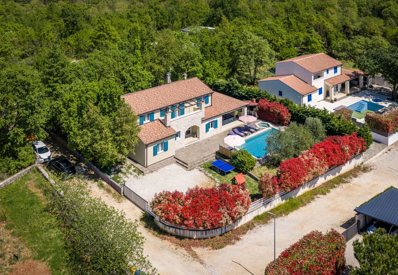 Вилла на Mužini - Villa Martha in Central Istria with private pool - wellness / table tennis for 12 persons