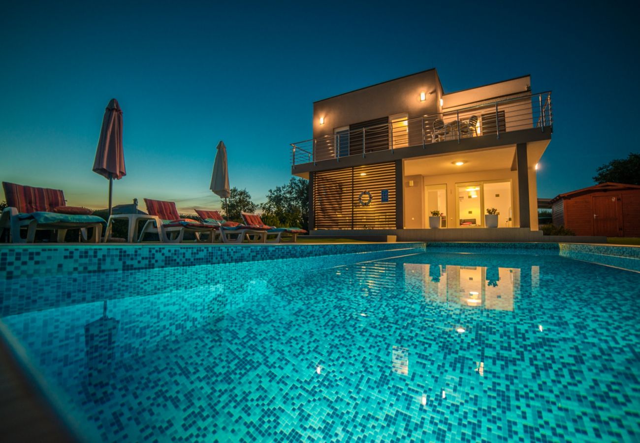 Вилла на Galižana - Villa Stefanja kids friendly with sea view near Fažana