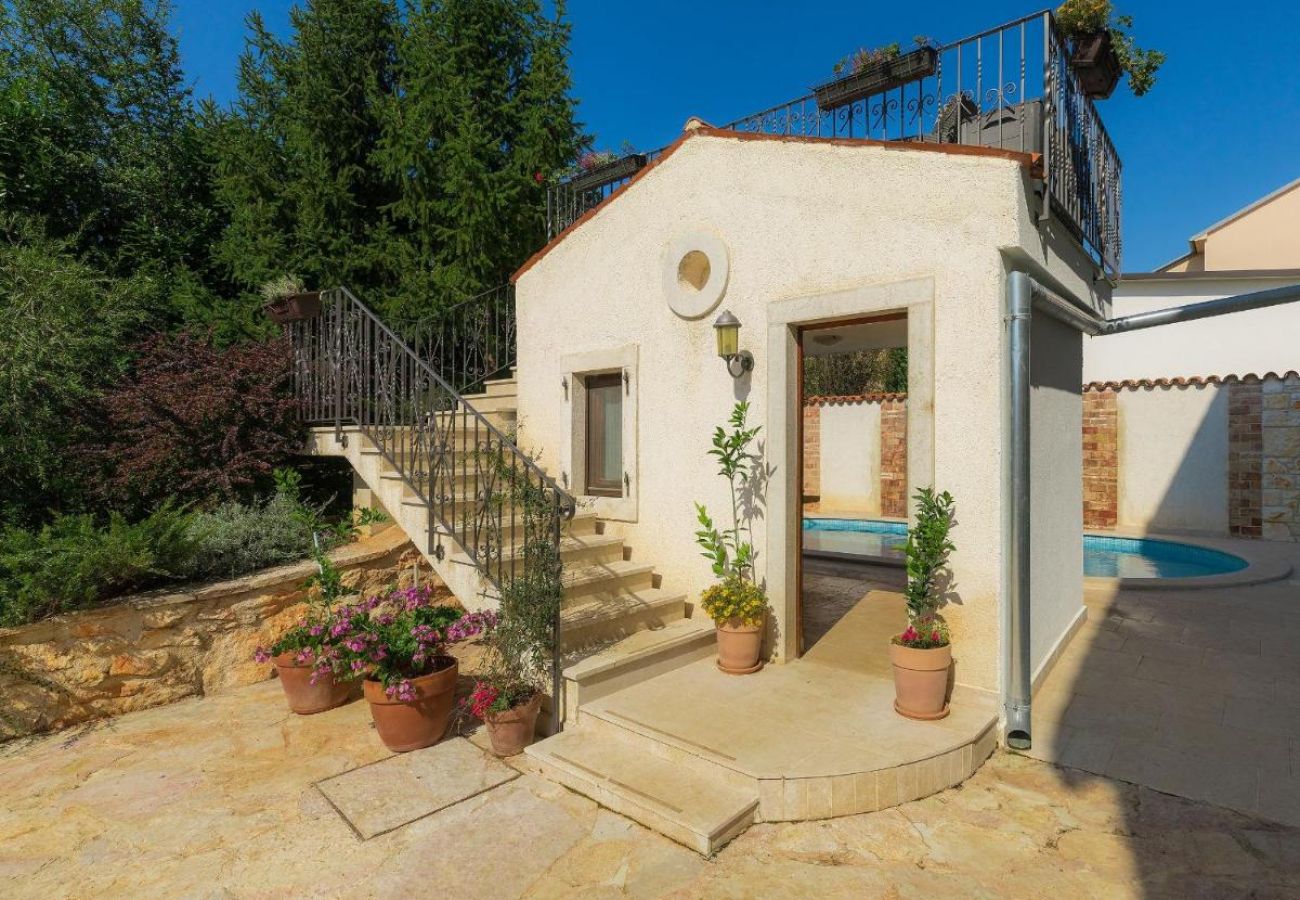 Вилла на Marcana - Casa Menta near Pula for 10 persons - private villa for families & friends with wellness and pool heating