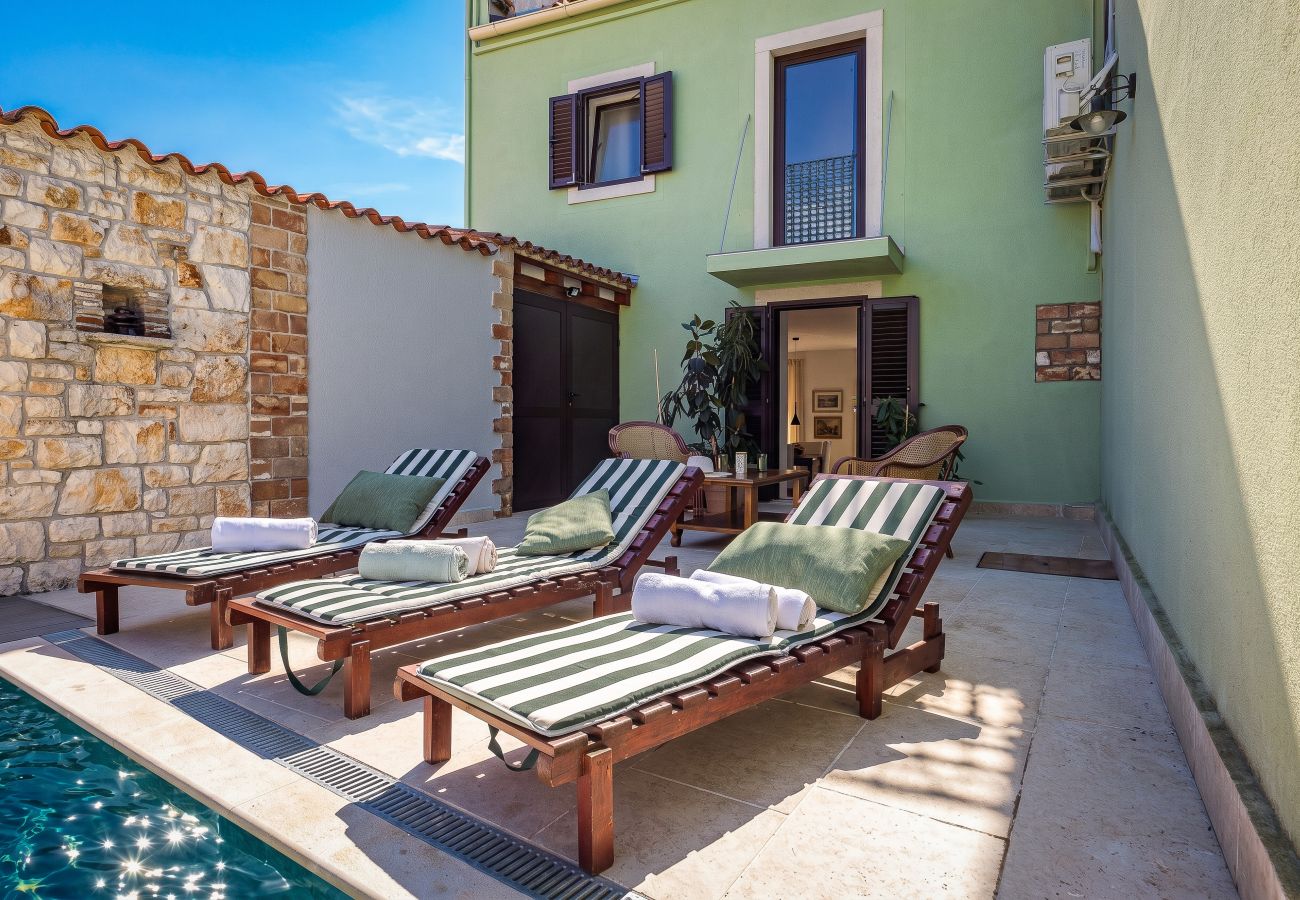 Вилла на Marcana - Casa Menta near Pula for 10 persons - private villa for families & friends with wellness