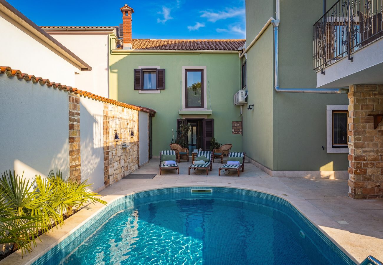 Вилла на Marcana - Casa Menta near Pula for 10 persons - private villa for families & friends with wellness