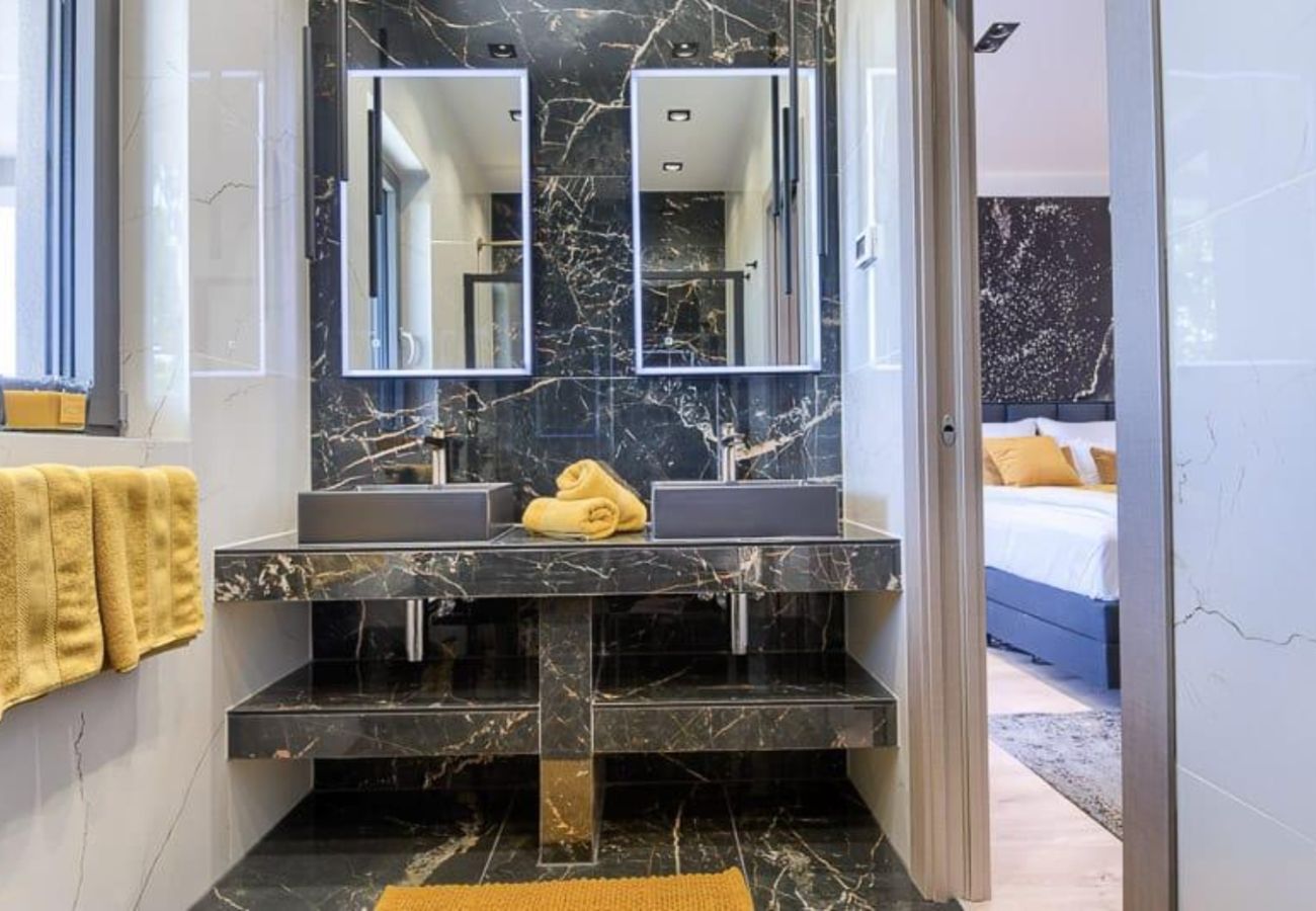 Вилла на Rakalj - Villa Nalani in Rakalj for 6 people with private pool & sauna