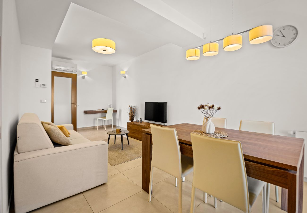 Вилла на Krancici - Villa Silvia near Poreč for 10 people with infinity pool and large playground