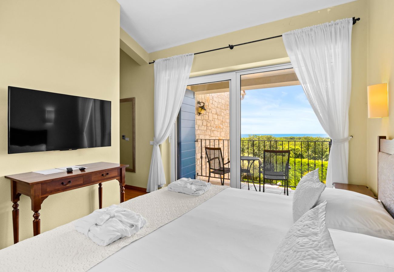 Вилла на Babudri - Villa Babudri near Poreč for 10 people with jacuzzi & spa