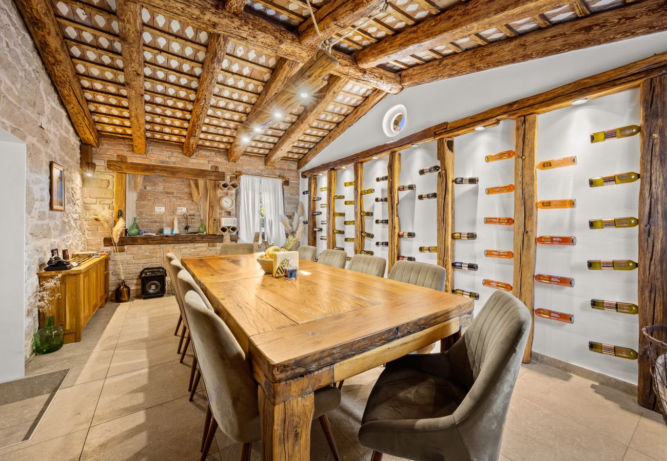 Вилла на Žudetici - Villa Blazeni Miroslav Bulesic in Central Istria for 8 people with private heated pool and sauna