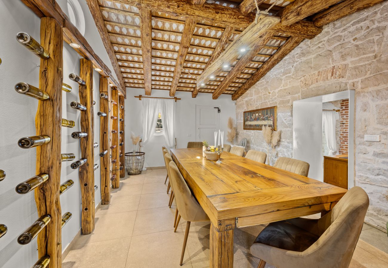 Вилла на Žudetici - Villa Blazeni Miroslav Bulesic in Central Istria for 8 people with private heated pool and sauna