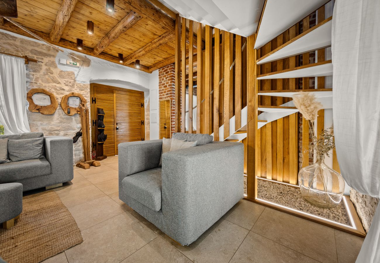 Вилла на Žudetici - Villa Blazeni Miroslav Bulesic in Central Istria for 8 people with private heated pool and sauna