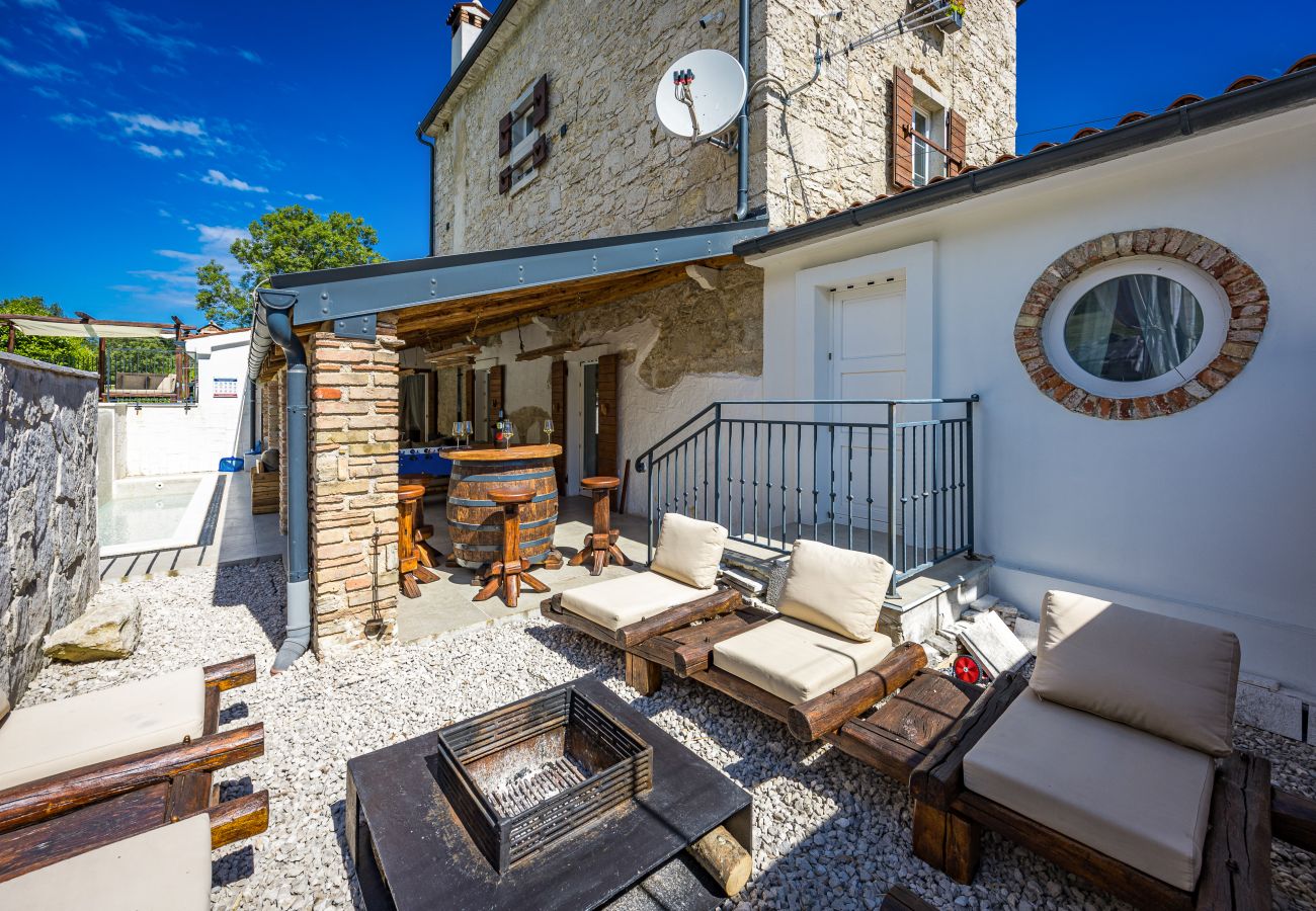 Вилла на Žudetici - Villa Blazeni Miroslav Bulesic in Central Istria for 8 people with private heated pool and sauna