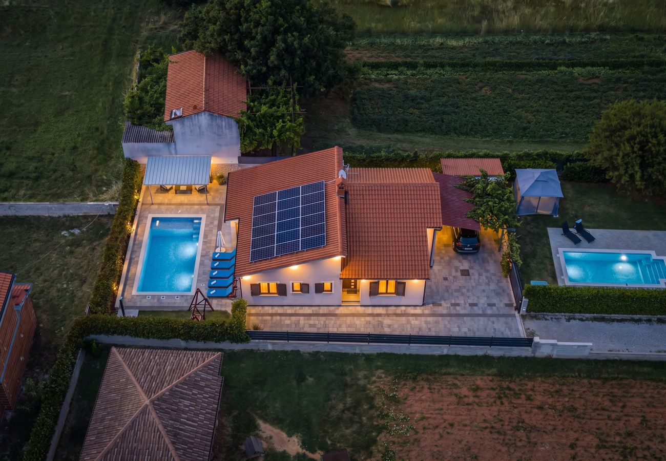 Вилла на Marcana - Holiday House Gortan for 7 people near Pula with children playground and heated pool